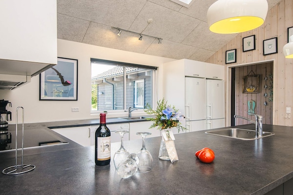 Foto van Luxe toevluchtsoord met zwembad in Blavand - Vakantiehuis in Blåvand - Indoor