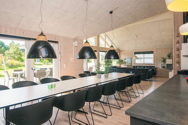 Foto van Luxe toevluchtsoord met zwembad in Blavand - Vakantiehuis in Blåvand - Indoor