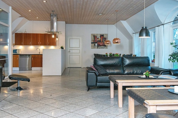 Foto van 18 persoons vakantie huis in Ulfborg-By Traum - Vakantiehuis in Ulfborg - Indoor