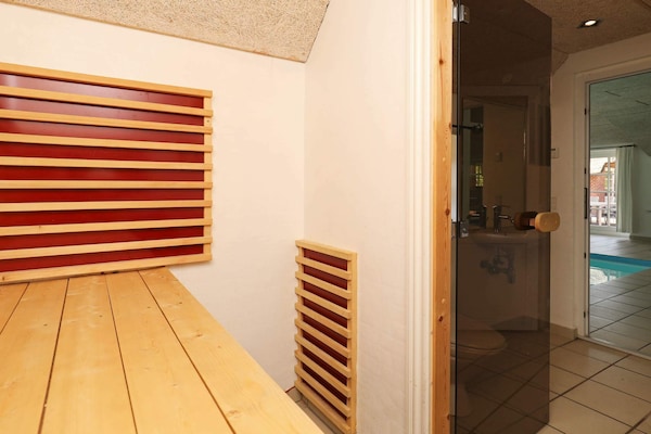 Foto van 18 persoons vakantie huis in Ulfborg-By Traum - Vakantiehuis in Ulfborg - Pool