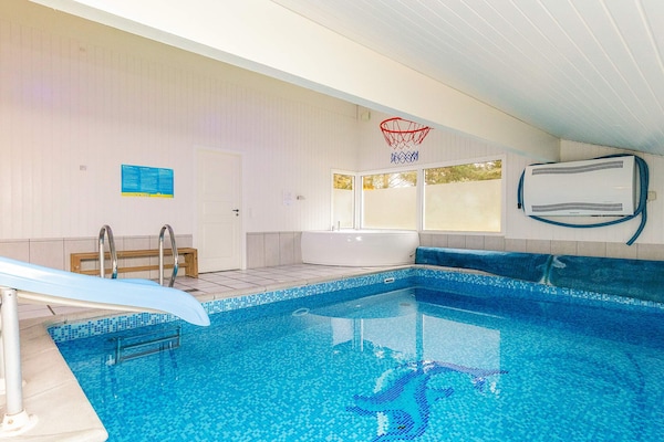Foto van 12 persoons vakantie huis in Saltum-By Traum - Vakantiehuis in Saltum - Pool
