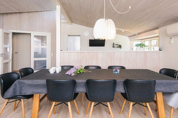 Foto van Modern toevluchtsoord aan water -- By Traum Ferienwohnungen - Indoor