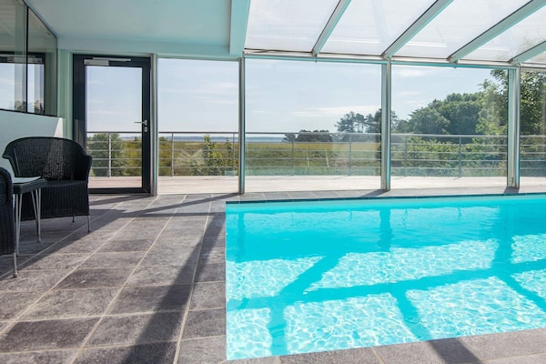 Foto van Luxe retraite bij strand -- By Traum Ferienwohnungen - Pool