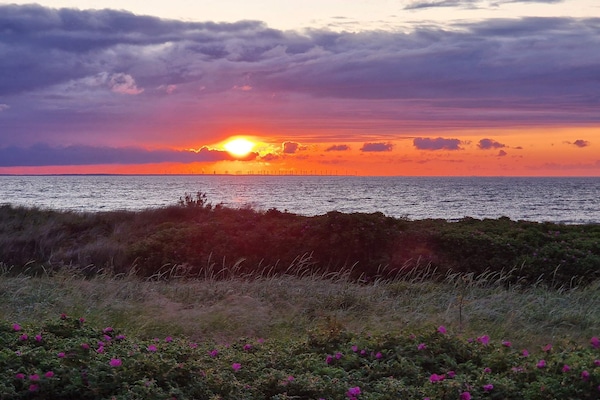 Foto van Luxe vakantieverblijf met zwembad - Vakantiehuis in Glesborg - WaterView