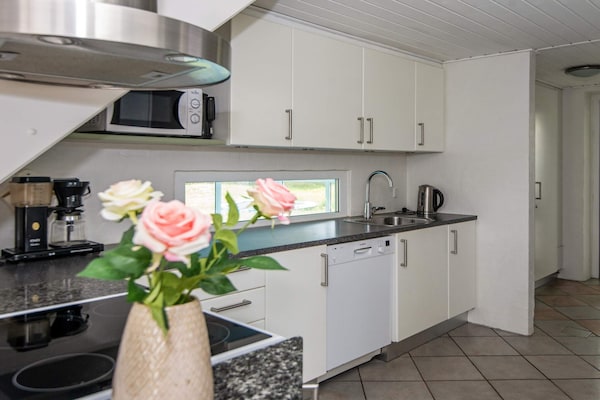 Foto van Luxe vakantieverblijf met zwembad - Vakantiehuis in Glesborg - Indoor