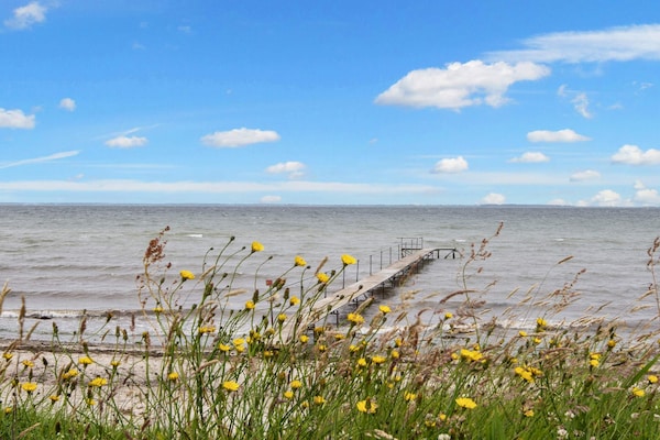Foto van Luxe strandhuis met zwembad - Vakantiehuis in Nordborg - Untagged