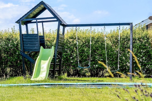 Foto van Luxe vakantieverblijf met zwembad aan zee - Vakantiehuis in Bogense - Untagged