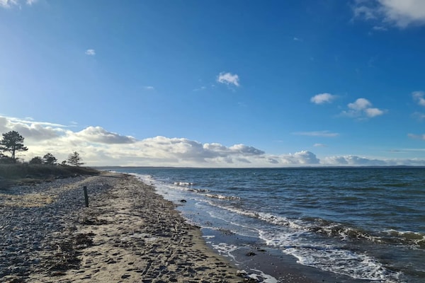 Foto van Luxe vakantieverblijf met zwembad aan zee - Vakantiehuis in Bogense - WaterView