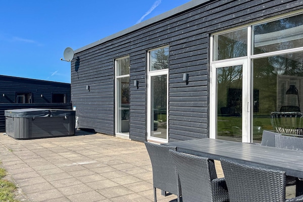 Foto van Zomerhuis met wellnessruimte - Vakantiehuis in Glesborg - View