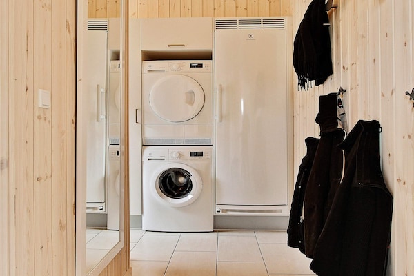 Foto van Luxe strandhuis met zwembad - Vakantiehuis in Bogense - Indoor