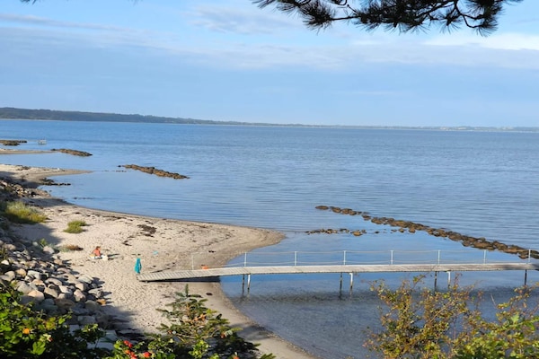 Foto van Luxe toevluchtsoord bij Skastrup - Vakantiehuis in Bogense - WaterView
