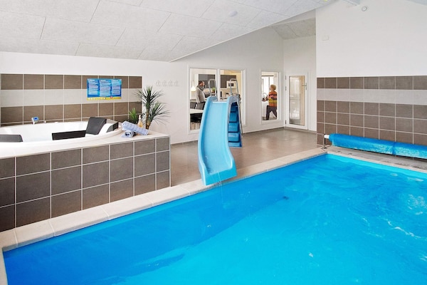 Foto van 18 persoons vakantie huis in Hasselberg - Vakantiehuis in Kappeln - Pool