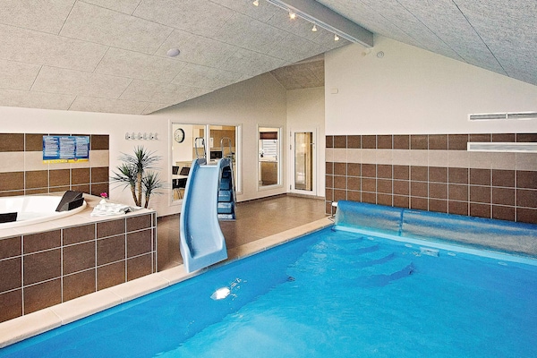 Foto van 16 persoons vakantie huis in Hasselberg - Vakantiehuis in Kappeln - Pool