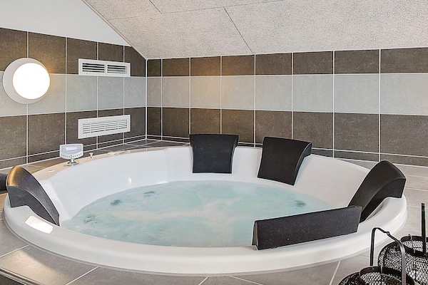 Foto van 12 persoons vakantie huis in Hasselberg - Vakantiehuis in Kappeln - Spa