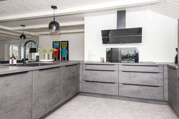 Foto van Luxe retraite met zwembad -- By Traum Ferienwohnungen - Indoor