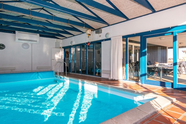 Foto van Rolstoeltoegankelijk huisje met zwembad - Vakantiehuis in Ringkøbing - Pool
