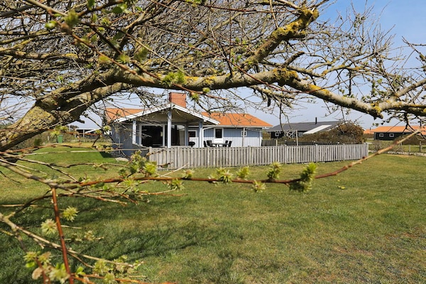 Foto van Gezellig gerenoveerd huisje -- By Traum Ferienwohnungen - View