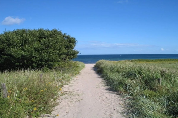 Foto van Luxe vakantieverblijf vlakbij het strand - Vakantiehuis in Væggerløse - WaterView