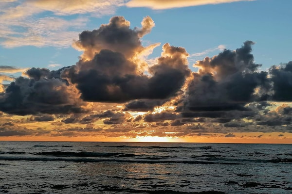 Foto van Luxe strandhuis met zwembad - Vakantiehuis in Løkken - WaterView