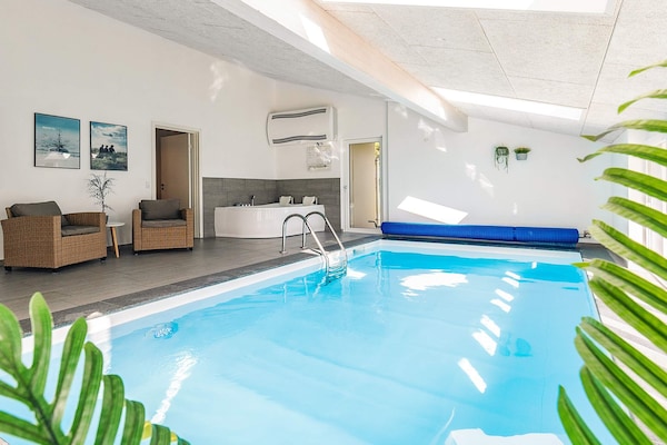 Foto van Luxe vakantieverblijf in Klitmoller - Vakantiehuis in Thisted - Pool