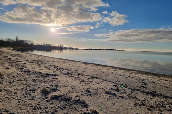 Foto van Luxe vakantieverblijf aan zee - Vakantiehuis in Faaborg - WaterView