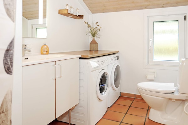 Foto van Luxe vakantieverblijf met zwembad - Vakantiehuis in Nørre Nebel - Indoor
