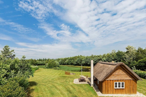 Foto van Luxe verblijf met jacuzzi - Vakantiehuis in Gram - WaterView