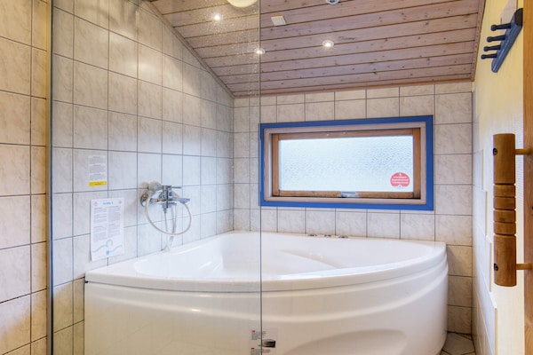 Foto van 12 persoons vakantie huis in Hjørring-By Traum - Vakantiehuis in Hjørring - Spa