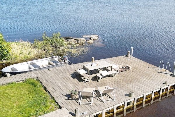 Foto van 12 persoons vakantie huis in HOVA - Vakantiehuis in HOVA - WaterView