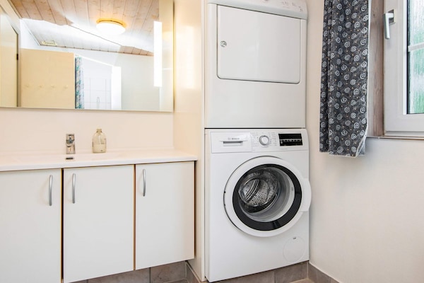 Foto van Luxe retraite met zwembad - Vakantiehuis in Oksbøl - Indoor