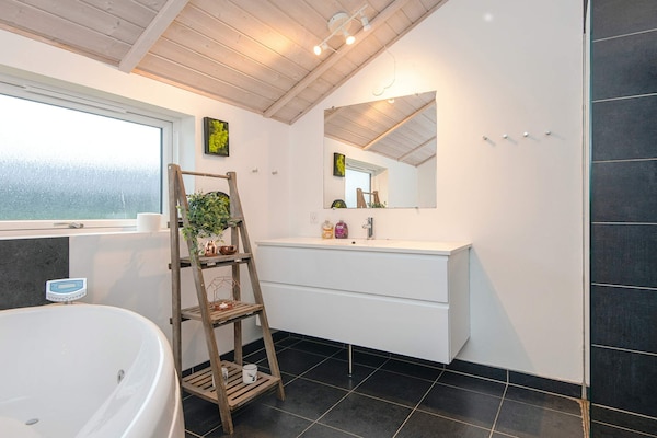 Foto van Luxe aan het meer -- By Traum Ferienwohnungen - Vakantiehuis in Ansager - Indoor