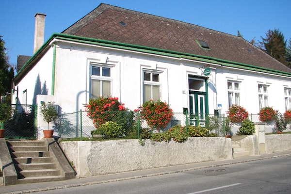 Foto van 1 Hauerhof Wijnhuis 99 - Vakantiehuis in Klosterneuburg - Untagged