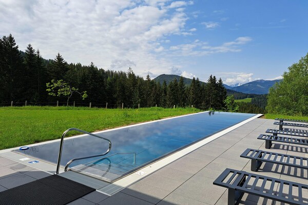 Foto van Apartment met infinity pool - Vakantiehuis in St. Martin am Tennengebirge - PoolOfHouse