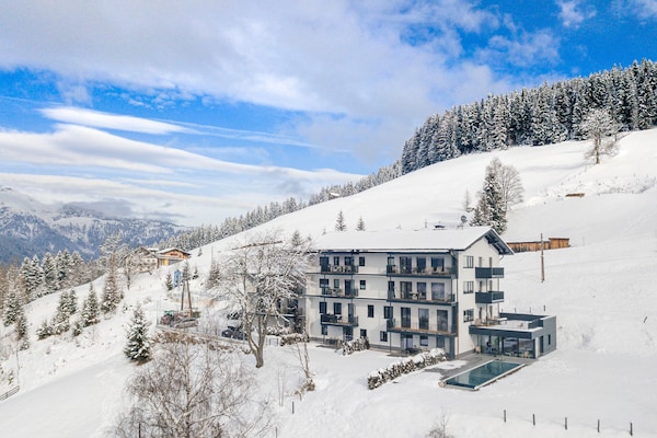 Foto van Apartment met infinity pool - Vakantiehuis in St. Martin am Tennengebirge - ExteriorWinter