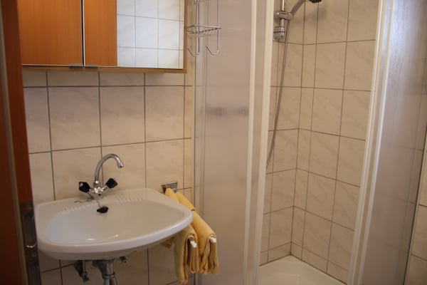 Foto van Appartement in Taxenbach bij Skilift - Vakantiehuis in Taxenbach - BathRoom