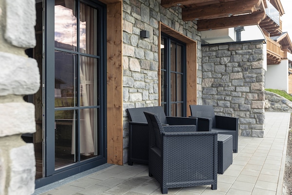 Foto van Premium vakantiehuis # 1B met sauna - Vakantiehuis in Uttendorf - TerraceBalcony