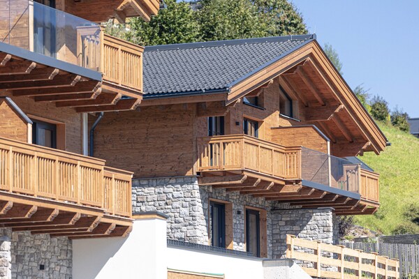 Foto van Premium vakantiehuis # 1B met sauna - Vakantiehuis in Uttendorf - ExteriorSummer