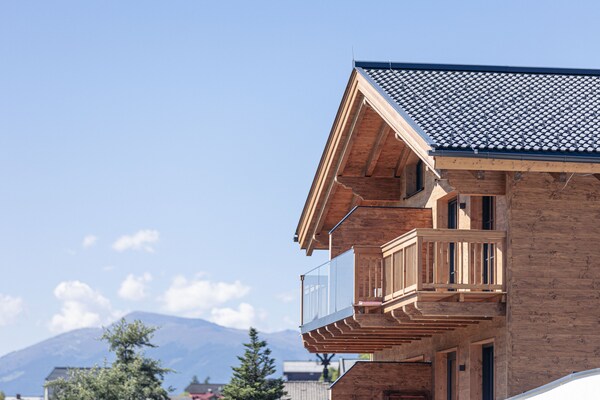 Foto van Premium vakantiehuis # 1B met sauna - Vakantiehuis in Uttendorf - ExteriorSummer