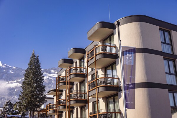Foto van Premium appartement in Tirol met gedeeld zwembad - Vakantiehuis in Fügen - Outdoor
