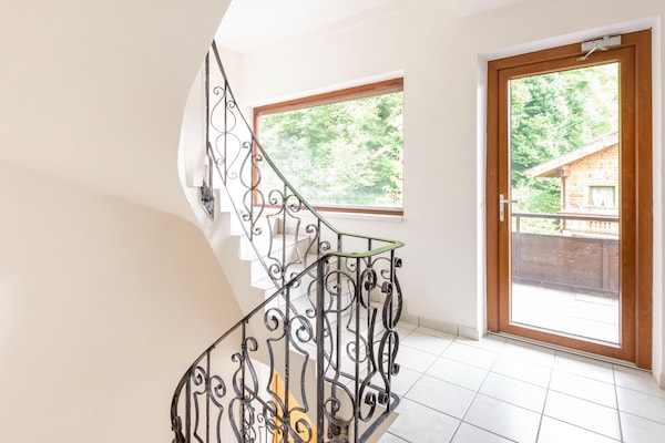 Foto van Aantrekkelijk appartement met terras - Vakantiehuis in Kirchbichl - Landing