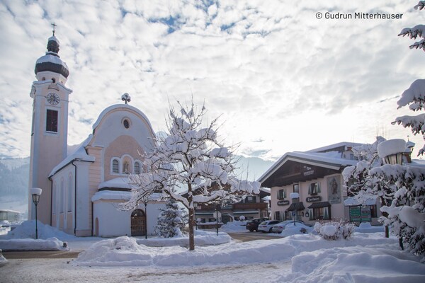 Foto van Mooi appartement met gedeelde sauna (zonder borg) - Vakantiehuis in Oberndorf in Tirol - AreaWinter5KM