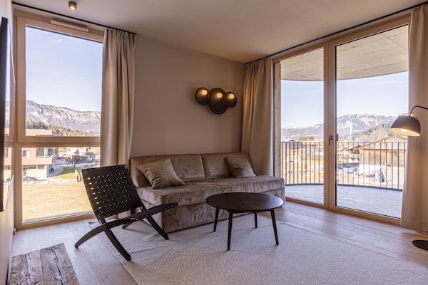 Foto van Mooi appartement met gedeelde sauna (zonder borg) - Vakantiehuis in Oberndorf in Tirol - LivingRoom