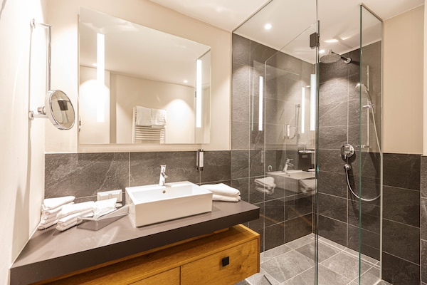 Foto van Luxe appartement met tuin (zonder borg) - Vakantiehuis in Ehrwald - BathRoom