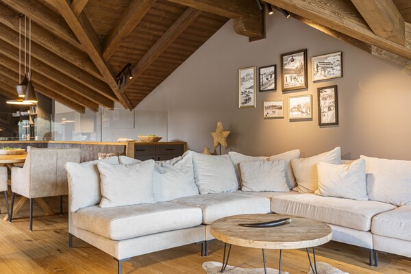 Foto van Prachtig penthouse nabij skigebied (zonder borg) - Vakantiehuis in Ehrwald - LivingRoom