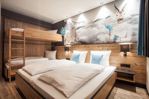 Foto van Luxe Chalet in Gaschurn bij Skilift - Vakantiehuis in Gaschurn - BedRoom