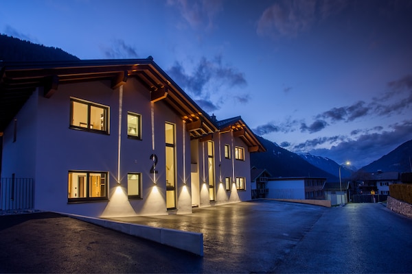 Foto van Luxe Chalet in Gaschurn bij Skilift - Vakantiehuis in Gaschurn - ExteriorSummer