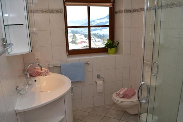 Foto van Preekstoelmuur in het gastenverblijf op de berg - Vakantiehuis in Hirschegg - Untagged