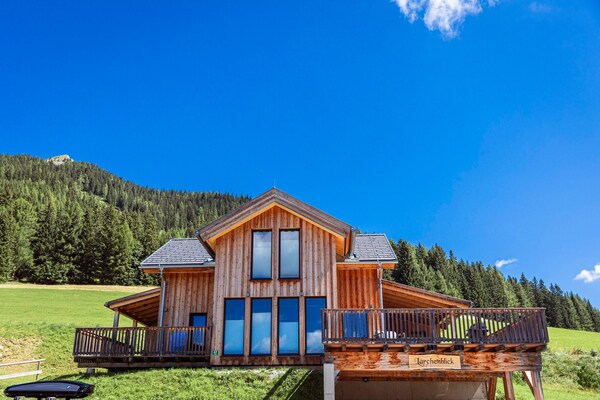 Foto van Premium chalet met terras - Vakantiehuis in Hohentauern - ExteriorSummer