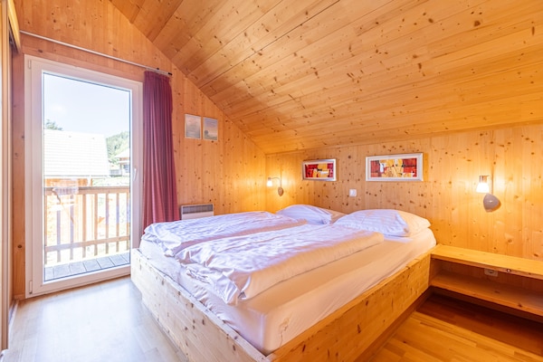 Foto van Premium vakantiehuis met sauna en jacuzzi - Vakantiehuis in Hohentauern - BedRoom