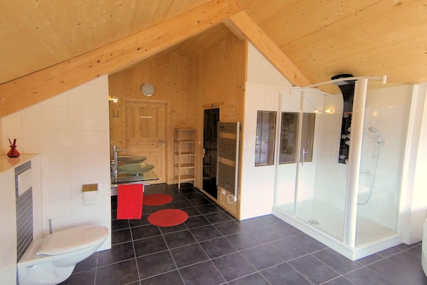 Foto van Premium vakantiehuis met sauna en jacuzzi - Vakantiehuis in Hohentauern - Wellness